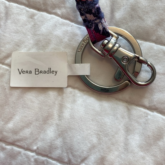 NWT Vera Bradley Lighten Up Lanyard Magenta Medallion - Picture 3 of 4